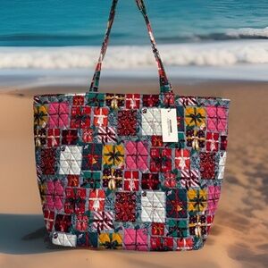 NWT Vera Bradley cotton Travel large Tote Bag "Under The Tree"